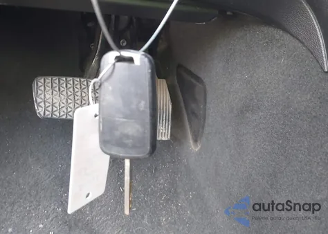 2015 Chevrolet Malibu 1Lt из США, поврежденный, VIN 1G11C5SLXFF275096